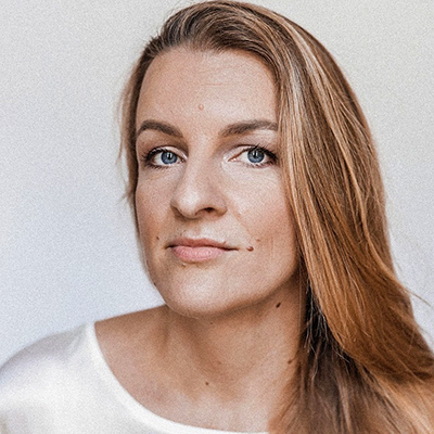 Stephanie  Weber